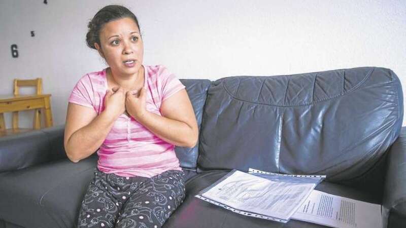 Rita María Pérez, en el salón de su casa de Las Huesas, en el Paseo del Poema (Foto Borja Suárez-C7)